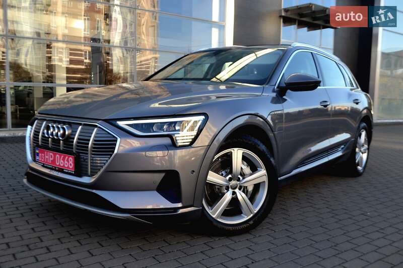 Позашляховик / Кросовер Audi e-tron 2020 в Хмельницькому фото 111 Позашляховик / Кросовер Audi e-tron 2020 в Хмельницькому