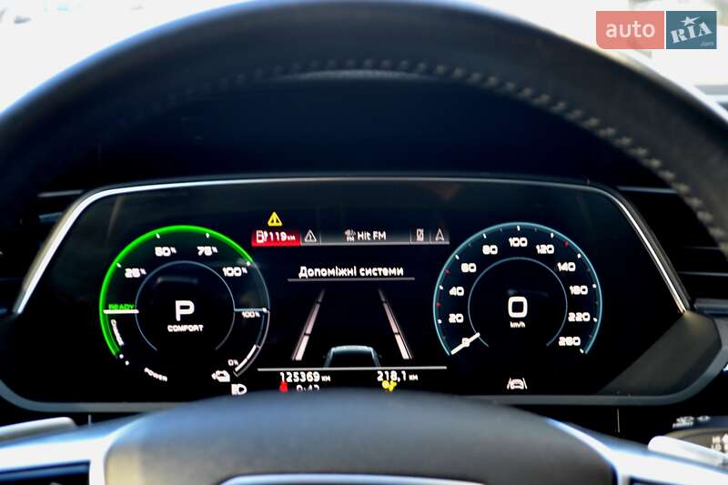 Позашляховик / Кросовер Audi e-tron 2020 в Хмельницькому фото 133 Позашляховик / Кросовер Audi e-tron 2020 в Хмельницькому