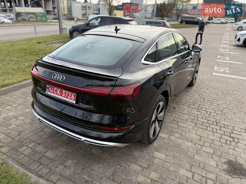 Позашляховик / Кросовер Audi e-tron 2021 в Львові фото 12 Позашляховик / Кросовер Audi e-tron 2021 в Львові