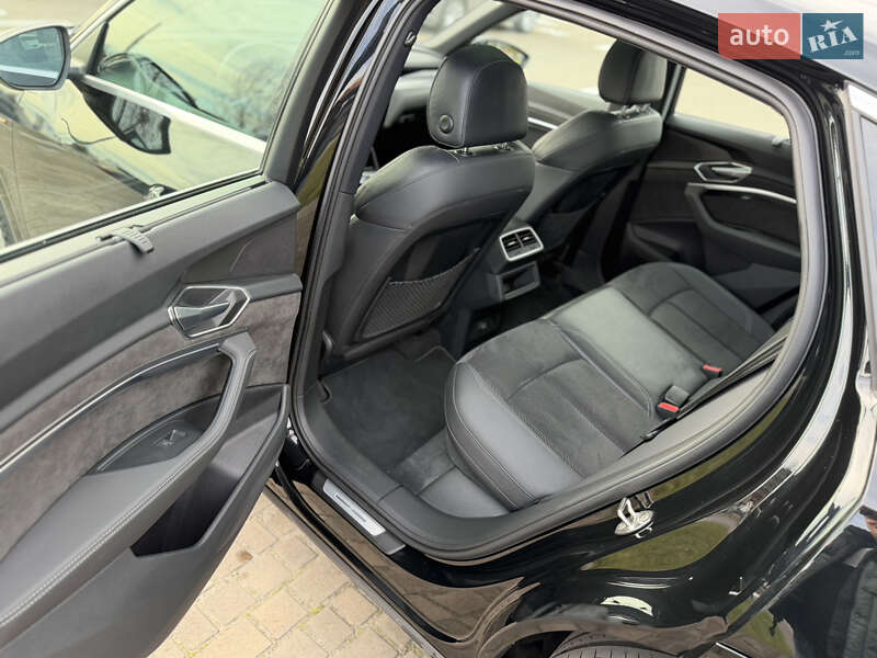 Позашляховик / Кросовер Audi e-tron 2021 в Львові фото 45 Позашляховик / Кросовер Audi e-tron 2021 в Львові