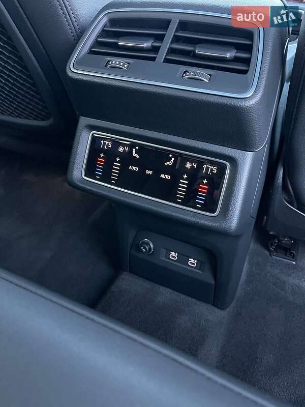 Позашляховик / Кросовер Audi e-tron 2020 в Львові