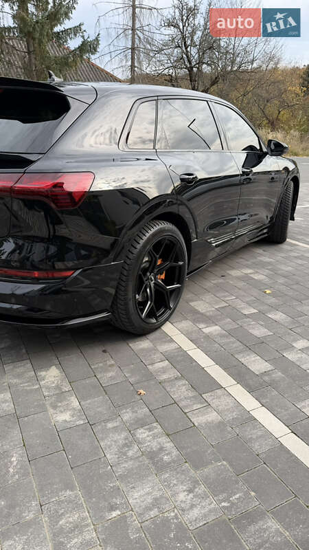 Внедорожник / Кроссовер Audi e-tron 2022 в Ужгороде фото 10 Внедорожник / Кроссовер Audi e-tron 2022 в Ужгороде