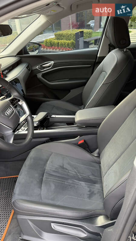 Внедорожник / Кроссовер Audi e-tron 2022 в Ужгороде фото 21 Внедорожник / Кроссовер Audi e-tron 2022 в Ужгороде