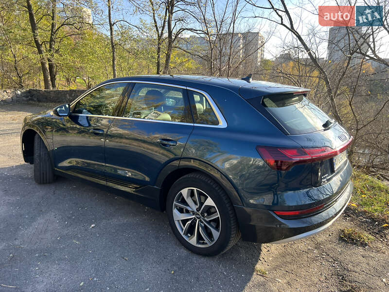 Внедорожник / Кроссовер Audi e-tron 2019 в Белой Церкви фото 2 Внедорожник / Кроссовер Audi e-tron 2019 в Белой Церкви