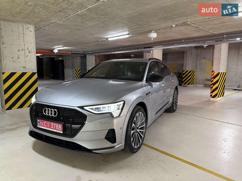 Внедорожник / Кроссовер Audi e-tron 2021 в Дрогобыче