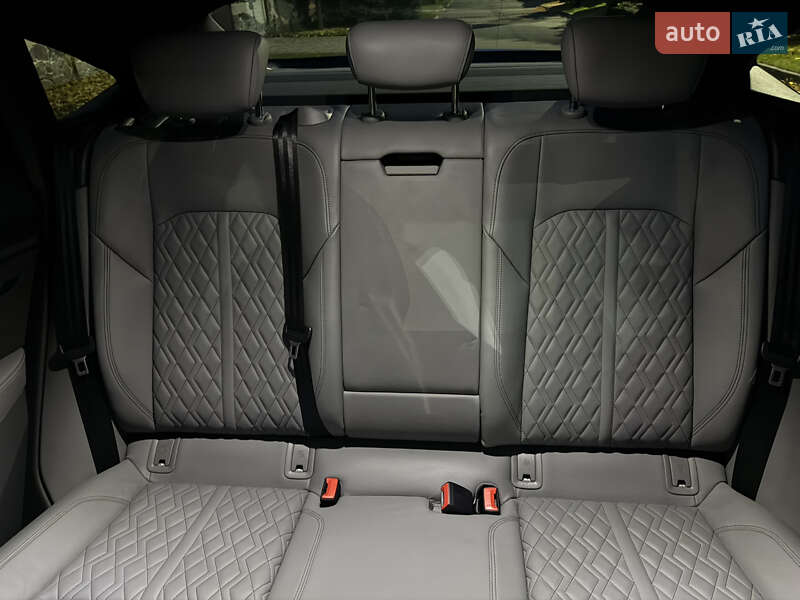 Внедорожник / Кроссовер Audi e-tron 2021 в Киеве