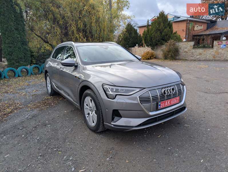 Позашляховик / Кросовер Audi e-tron 2020 в Тернополі
