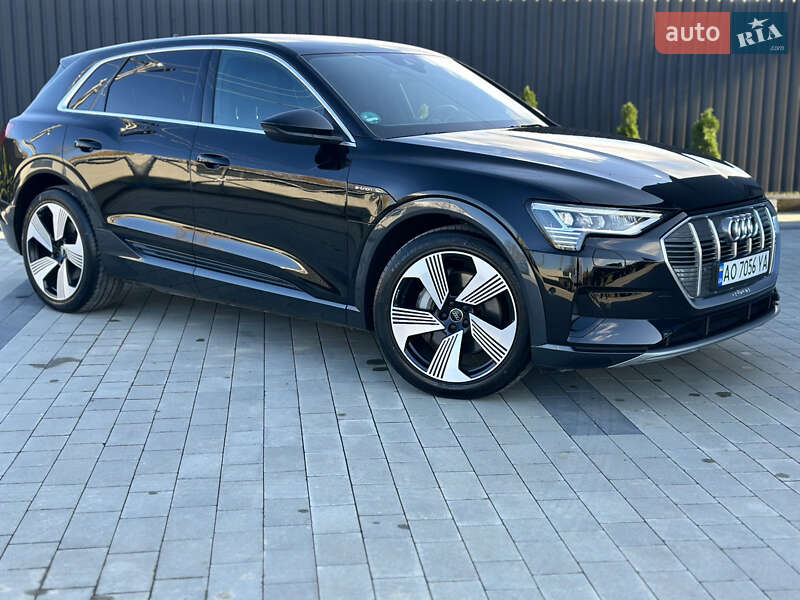 Внедорожник / Кроссовер Audi e-tron 2021 в Ужгороде