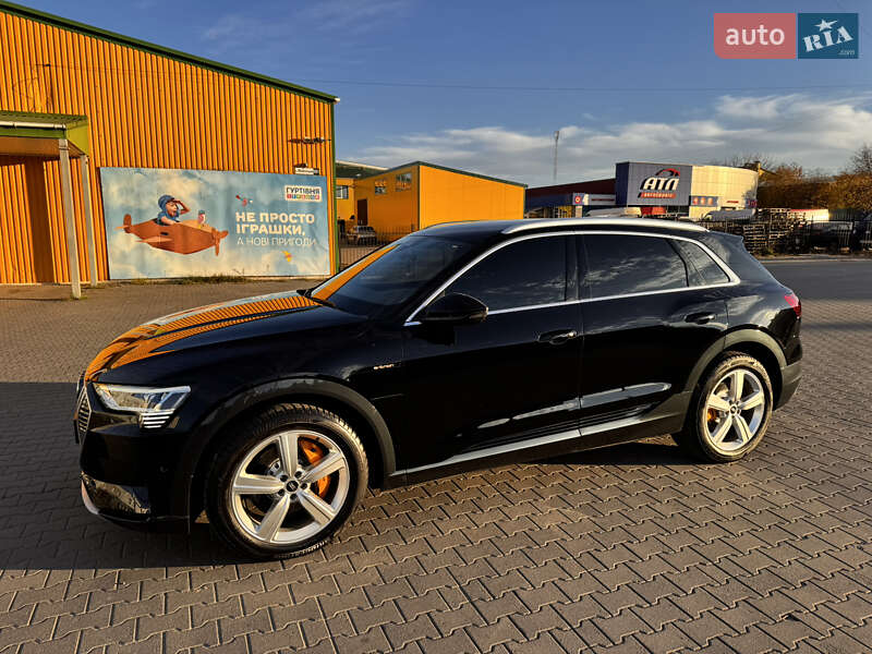 Внедорожник / Кроссовер Audi e-tron 2023 в Хмельницком фото 3 Внедорожник / Кроссовер Audi e-tron 2023 в Хмельницком