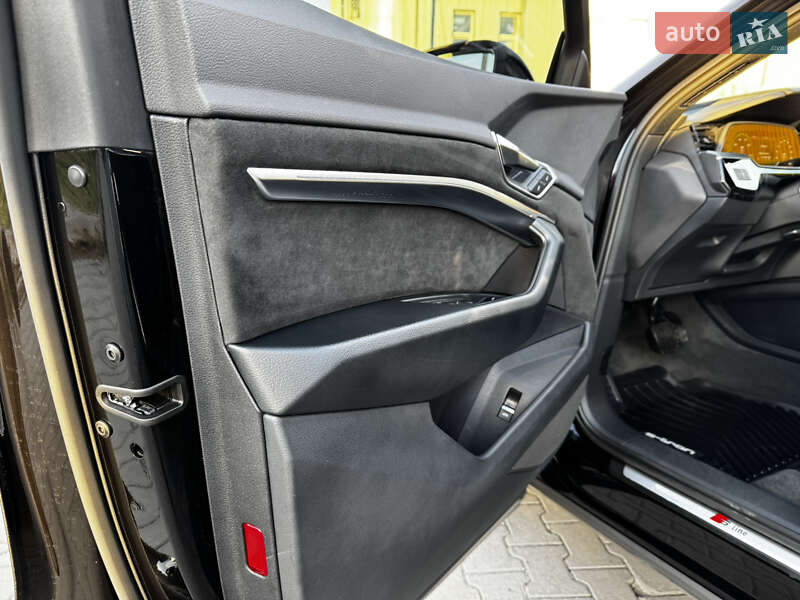 Внедорожник / Кроссовер Audi e-tron 2023 в Хмельницком фото 26 Внедорожник / Кроссовер Audi e-tron 2023 в Хмельницком