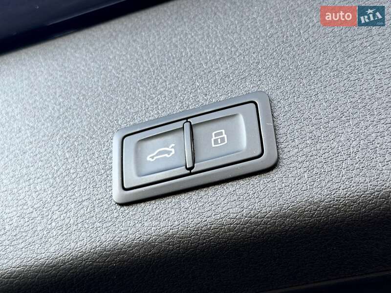 Внедорожник / Кроссовер Audi e-tron 2022 в Ковеле