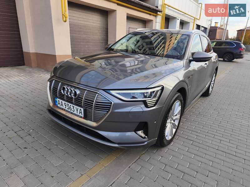 Внедорожник / Кроссовер Audi e-tron 2019 в Харькове