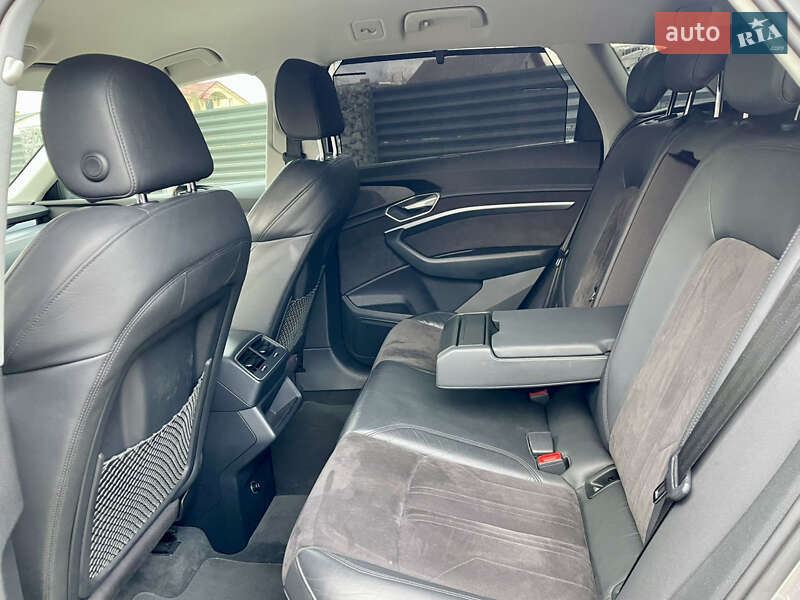 Внедорожник / Кроссовер Audi e-tron 2019 в Дрогобыче