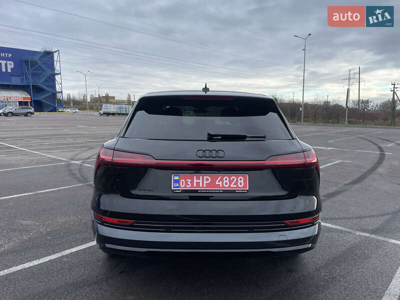 Позашляховик / Кросовер Audi e-tron 2023 в Рівному фото 7 Позашляховик / Кросовер Audi e-tron 2023 в Рівному