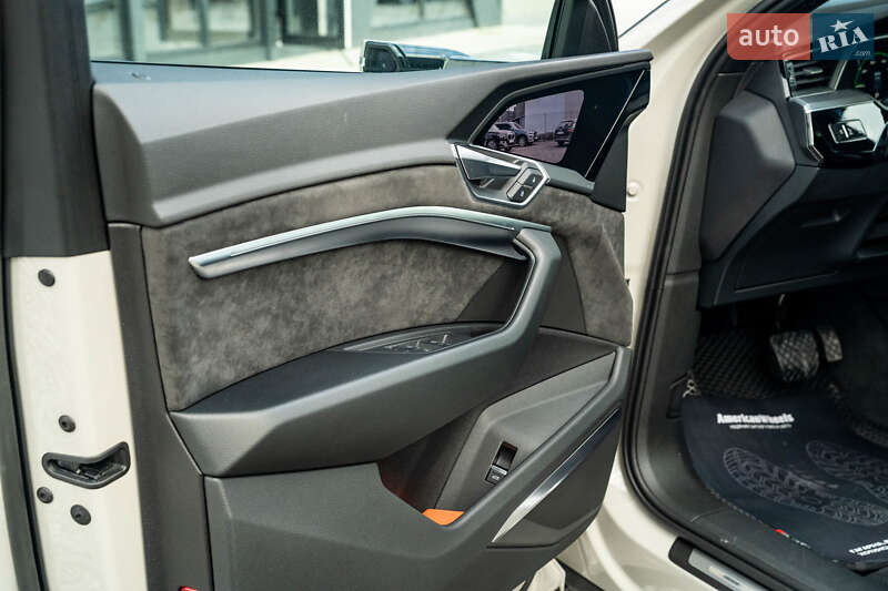 Внедорожник / Кроссовер Audi e-tron 2020 в Черновцах фото 52 Внедорожник / Кроссовер Audi e-tron 2020 в Черновцах