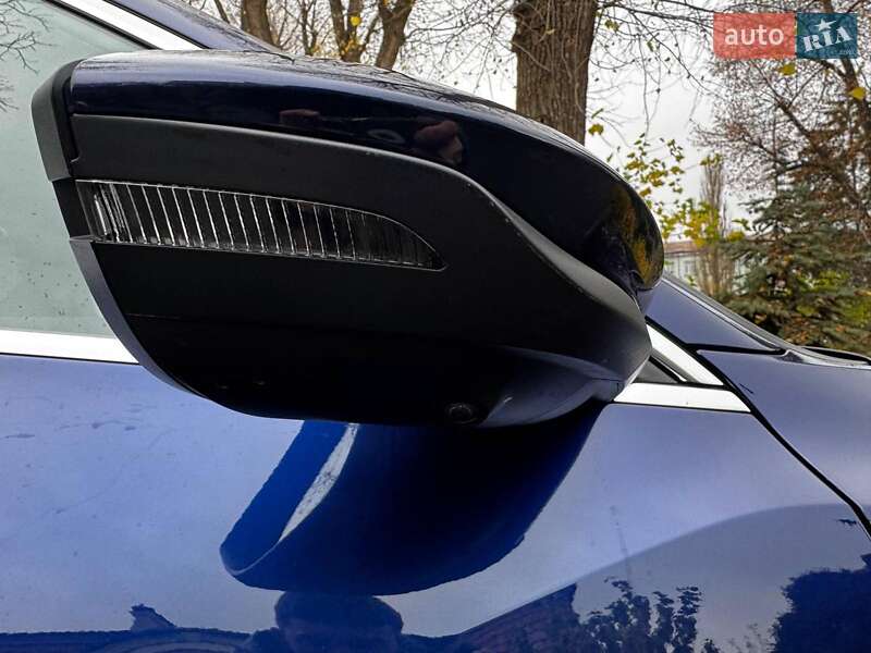 Позашляховик / Кросовер Audi e-tron 2020 в Києві