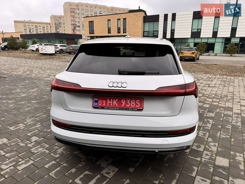Позашляховик / Кросовер Audi e-tron 2023 в Хмельницькому фото 10 Позашляховик / Кросовер Audi e-tron 2023 в Хмельницькому