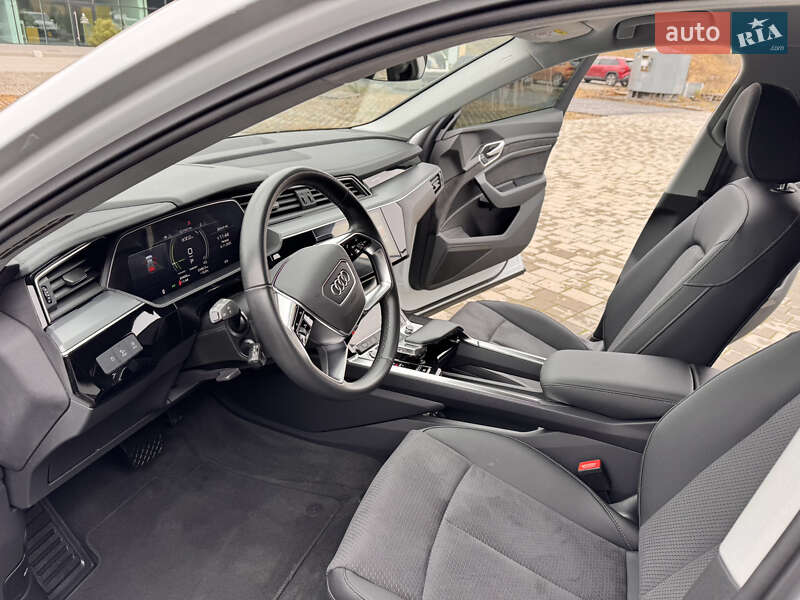 Позашляховик / Кросовер Audi e-tron 2023 в Хмельницькому фото 30 Позашляховик / Кросовер Audi e-tron 2023 в Хмельницькому