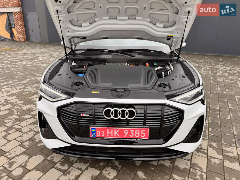 Позашляховик / Кросовер Audi e-tron 2023 в Хмельницькому фото 39 Позашляховик / Кросовер Audi e-tron 2023 в Хмельницькому