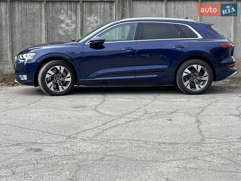Внедорожник / Кроссовер Audi e-tron 2021 в Ирпене фото 3 Внедорожник / Кроссовер Audi e-tron 2021 в Ирпене