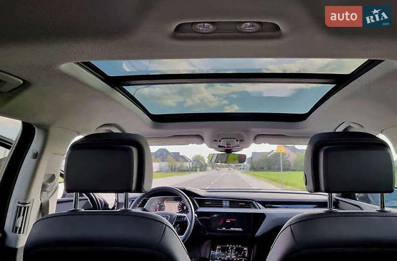 Позашляховик / Кросовер Audi e-tron 2021 в Одесі