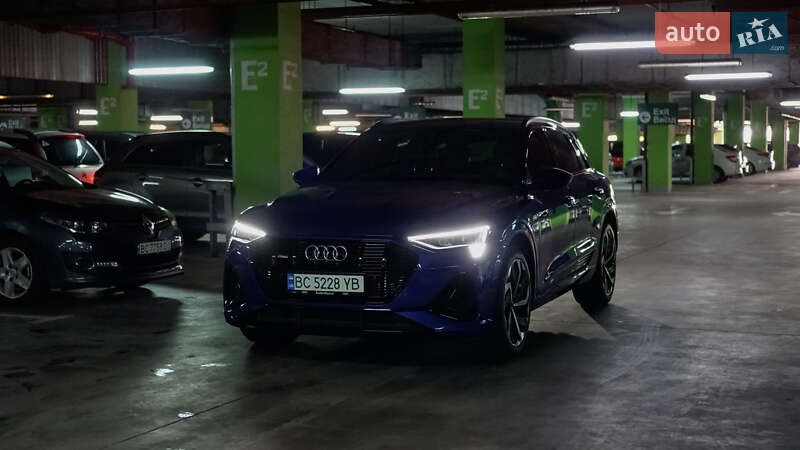 Внедорожник / Кроссовер Audi e-tron 2021 в Львове фото 40 Внедорожник / Кроссовер Audi e-tron 2021 в Львове