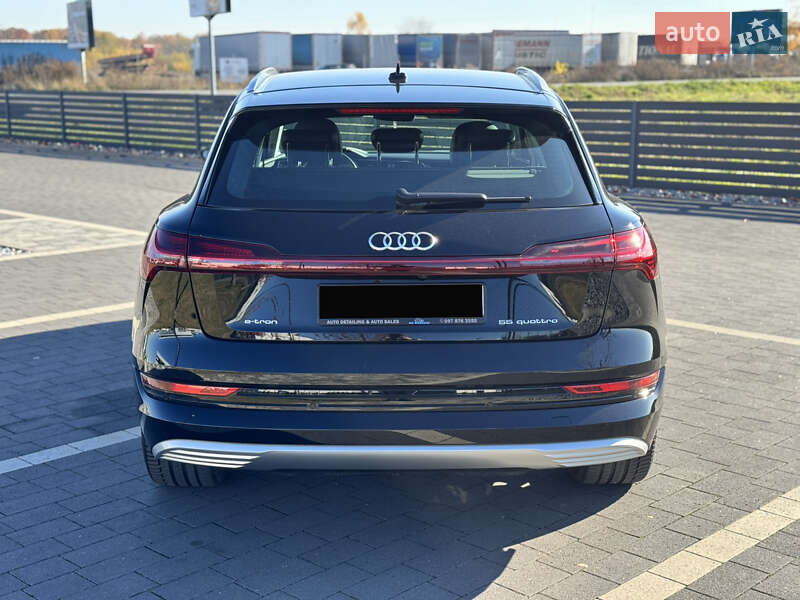 Внедорожник / Кроссовер Audi e-tron 2020 в Мукачево