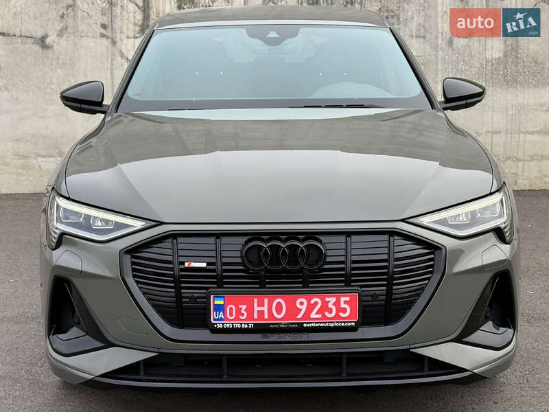 Позашляховик / Кросовер Audi e-tron 2022 в Львові