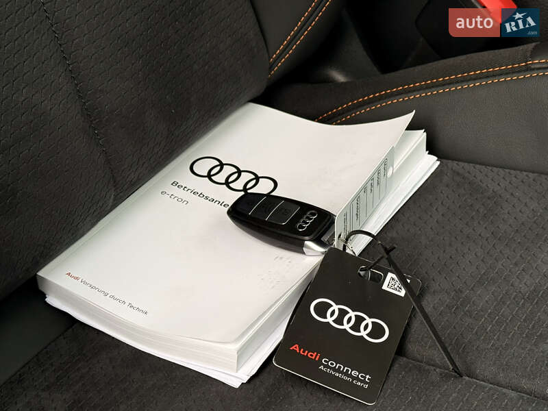 Позашляховик / Кросовер Audi e-tron 2022 в Львові