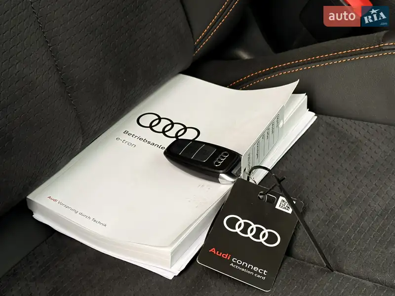Позашляховик / Кросовер Audi e-tron 2022 в Львові документ