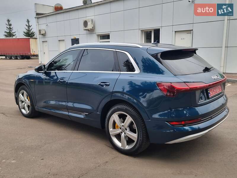 Внедорожник / Кроссовер Audi e-tron 2020 в Коломые