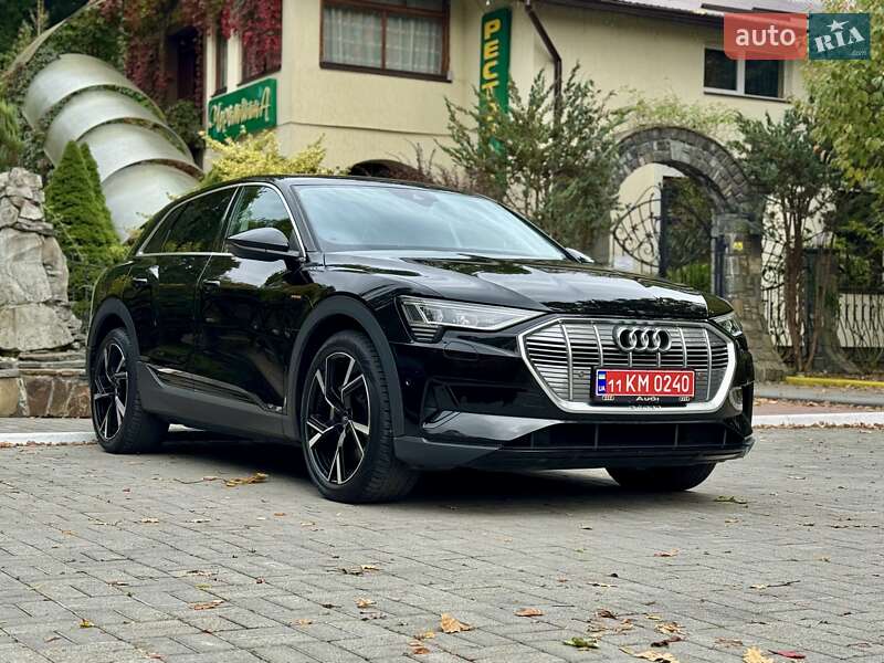 Позашляховик / Кросовер Audi e-tron 2020 в Дрогобичі