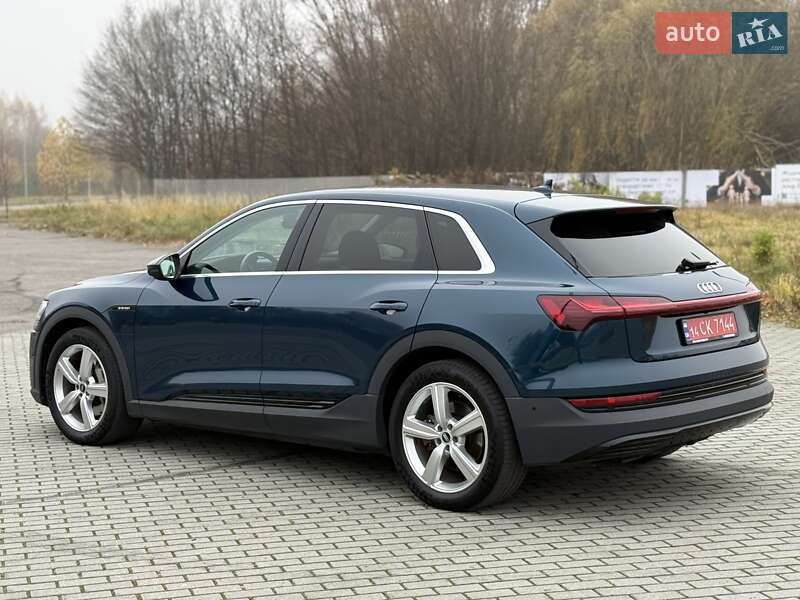 Внедорожник / Кроссовер Audi e-tron 2021 в Львове