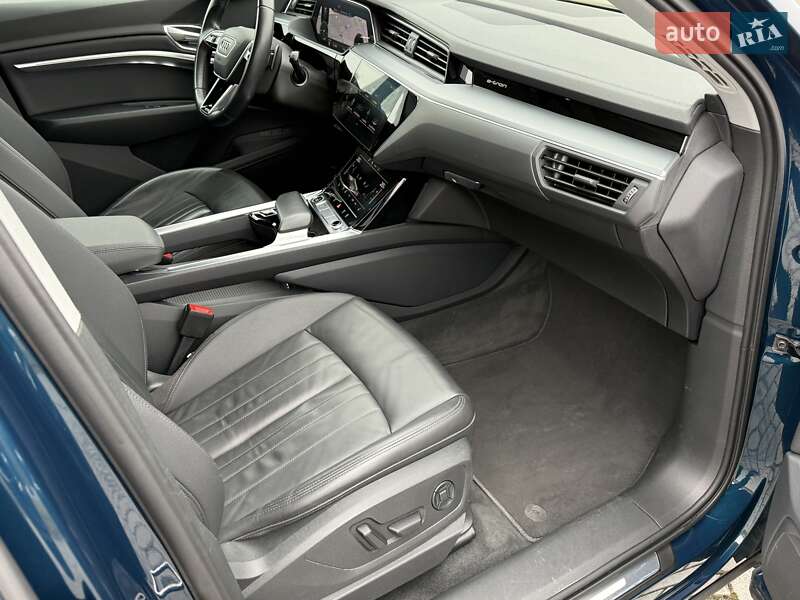 Внедорожник / Кроссовер Audi e-tron 2021 в Львове