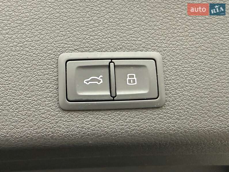 Внедорожник / Кроссовер Audi e-tron 2021 в Львове