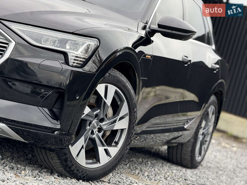 Позашляховик / Кросовер Audi e-tron 2019 в Дрогобичі