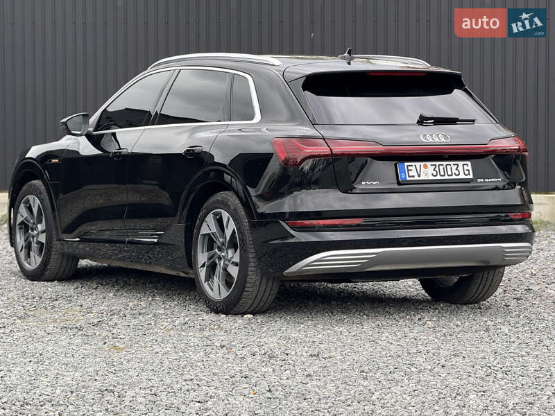 Позашляховик / Кросовер Audi e-tron 2019 в Дрогобичі