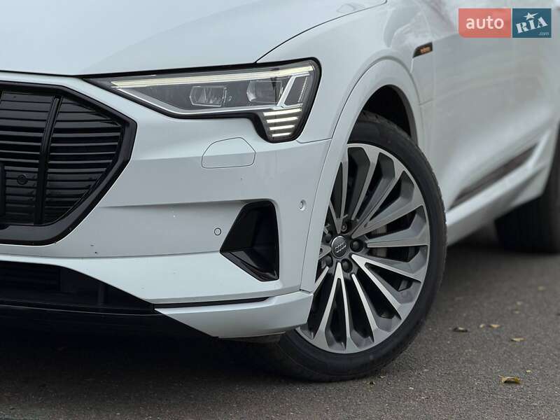 Позашляховик / Кросовер Audi e-tron 2019 в Кривому Розі фото 5 Позашляховик / Кросовер Audi e-tron 2019 в Кривому Розі