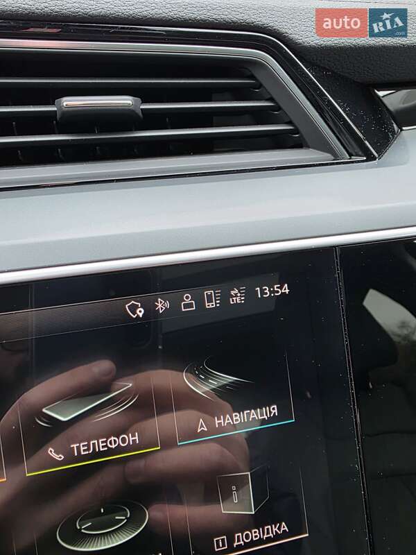 Внедорожник / Кроссовер Audi e-tron 2020 в Тернополе фото 29 Внедорожник / Кроссовер Audi e-tron 2020 в Тернополе