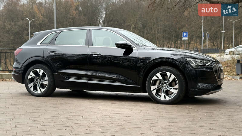 Внедорожник / Кроссовер Audi e-tron 2020 в Тернополе фото 12 Внедорожник / Кроссовер Audi e-tron 2020 в Тернополе