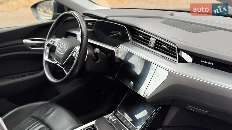 Внедорожник / Кроссовер Audi e-tron 2020 в Тернополе фото 21 Внедорожник / Кроссовер Audi e-tron 2020 в Тернополе