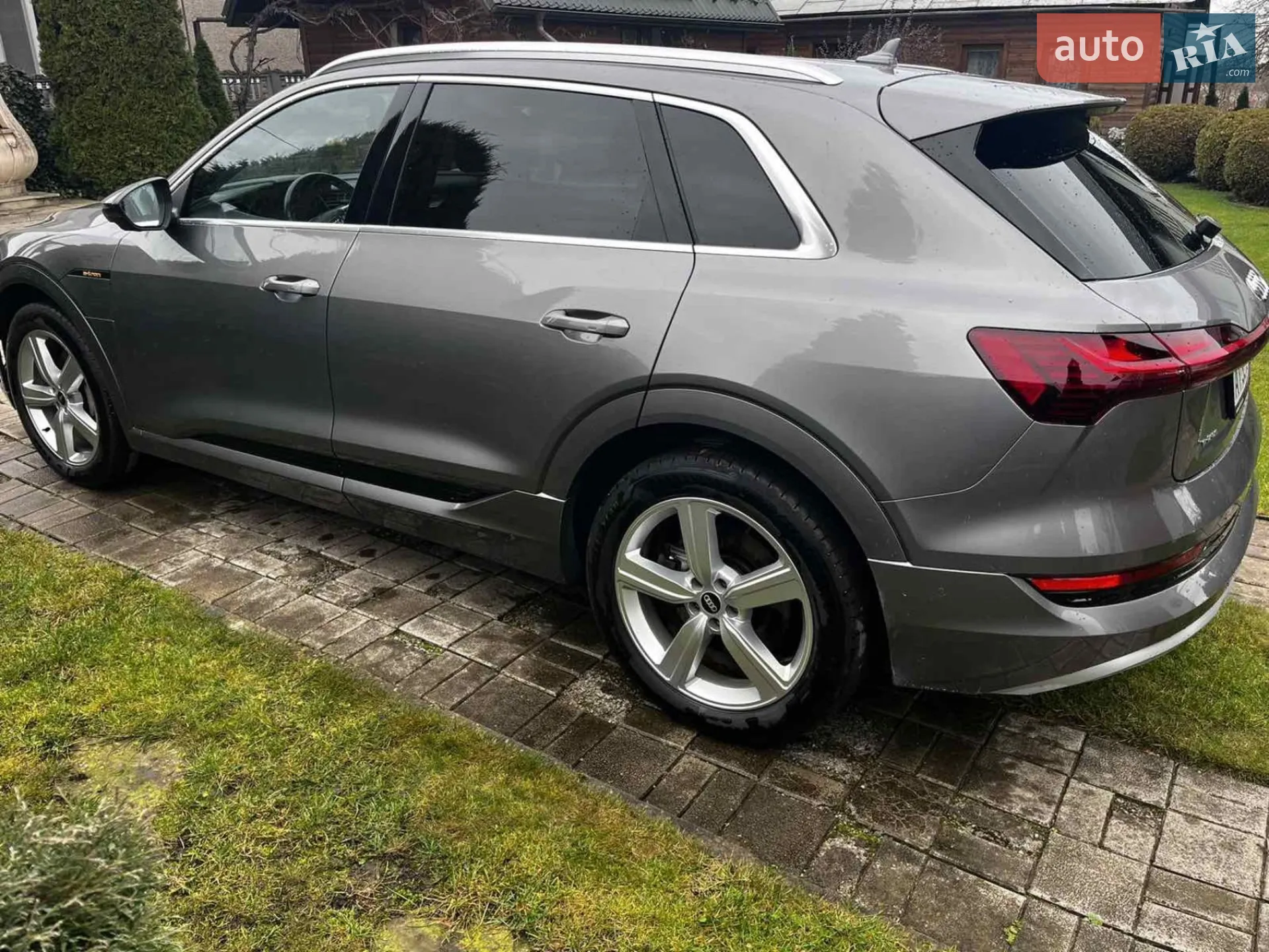 2021 Audi e-tron - мініатюра 33