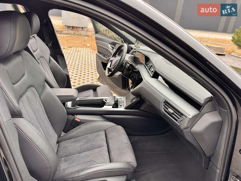 Внедорожник / Кроссовер Audi e-tron 2023 в Хмельницком фото 42 Внедорожник / Кроссовер Audi e-tron 2023 в Хмельницком