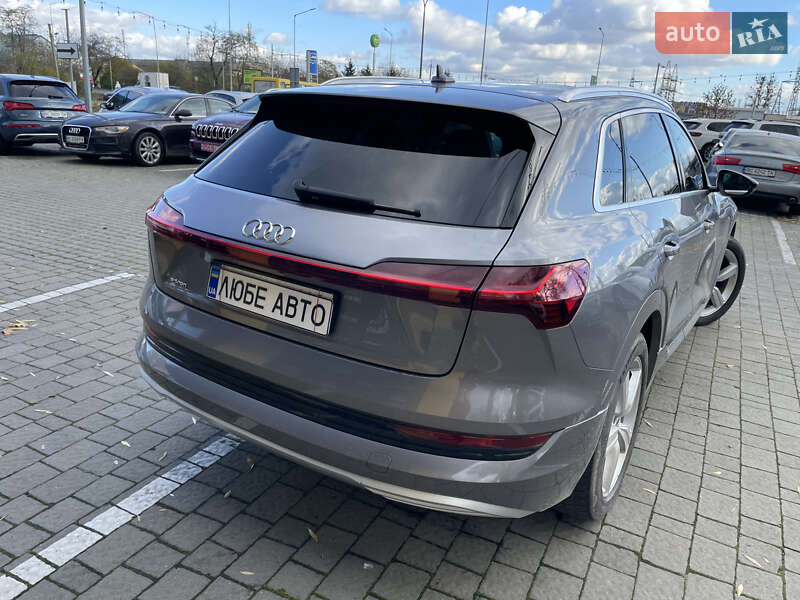 Внедорожник / Кроссовер Audi e-tron 2019 в Львове фото 3 Внедорожник / Кроссовер Audi e-tron 2019 в Львове