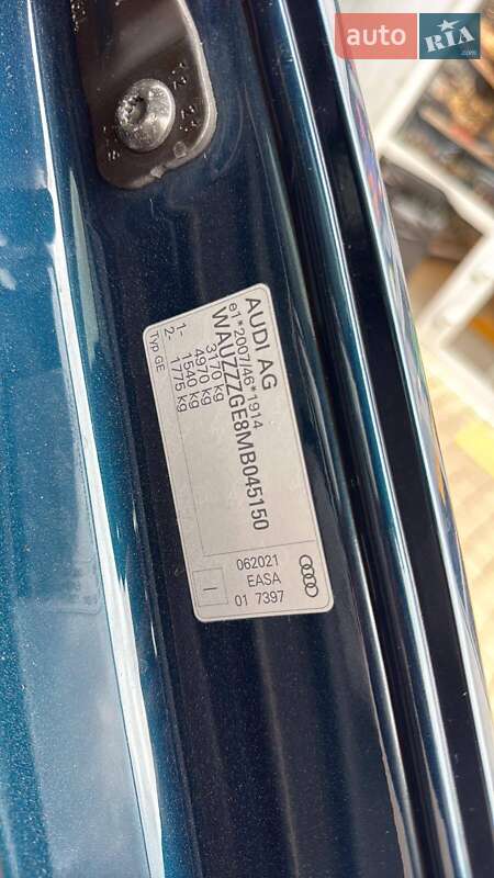 Позашляховик / Кросовер Audi e-tron 2021 в Києві фото 45 Позашляховик / Кросовер Audi e-tron 2021 в Києві