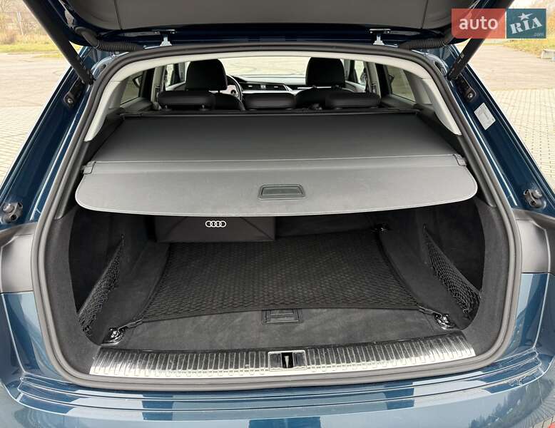 Позашляховик / Кросовер Audi e-tron 2021 в Києві фото 47 Позашляховик / Кросовер Audi e-tron 2021 в Києві
