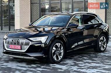 Позашляховик / Кросовер Audi e-tron 2021 в Вінниці