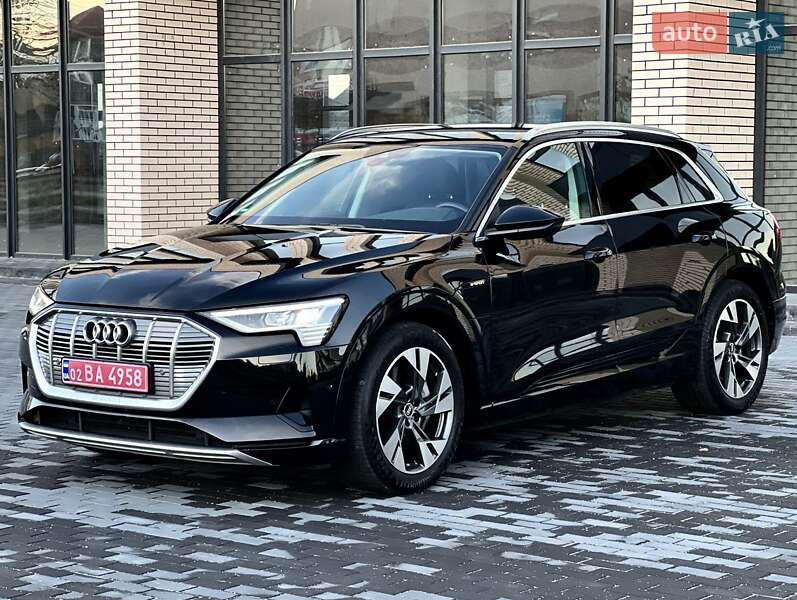 Audi e-tron 2021