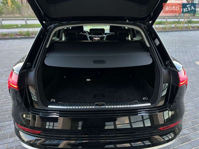 Внедорожник / Кроссовер Audi e-tron 2021 в Виннице