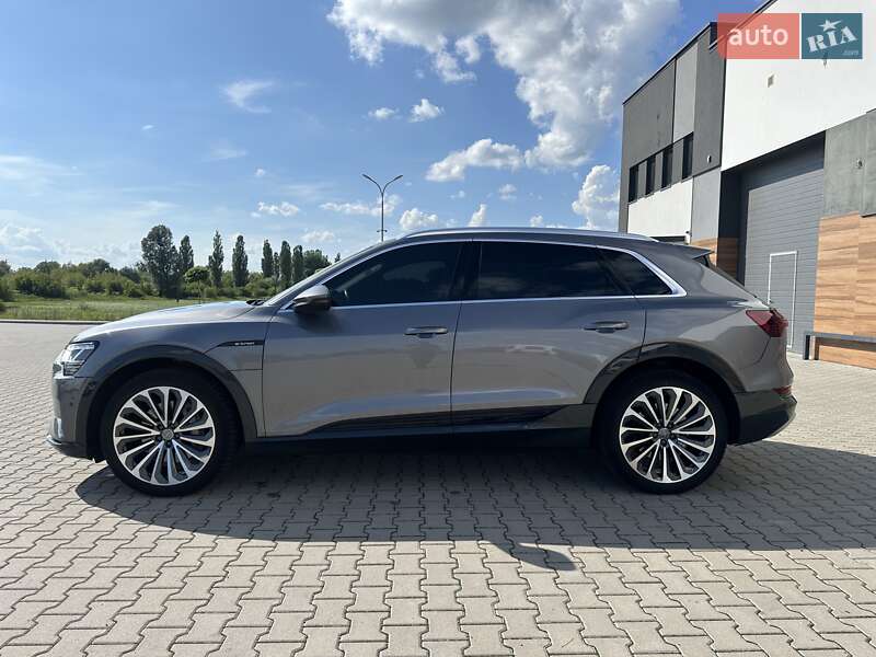 Внедорожник / Кроссовер Audi e-tron 2019 в Ковеле